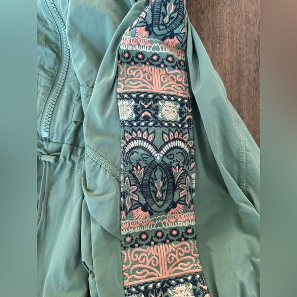 Free People She Fly Anorak Jacket - Picture 10 of 10